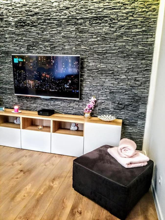 Apartament Sasanka Apartment Ковари Екстериор снимка